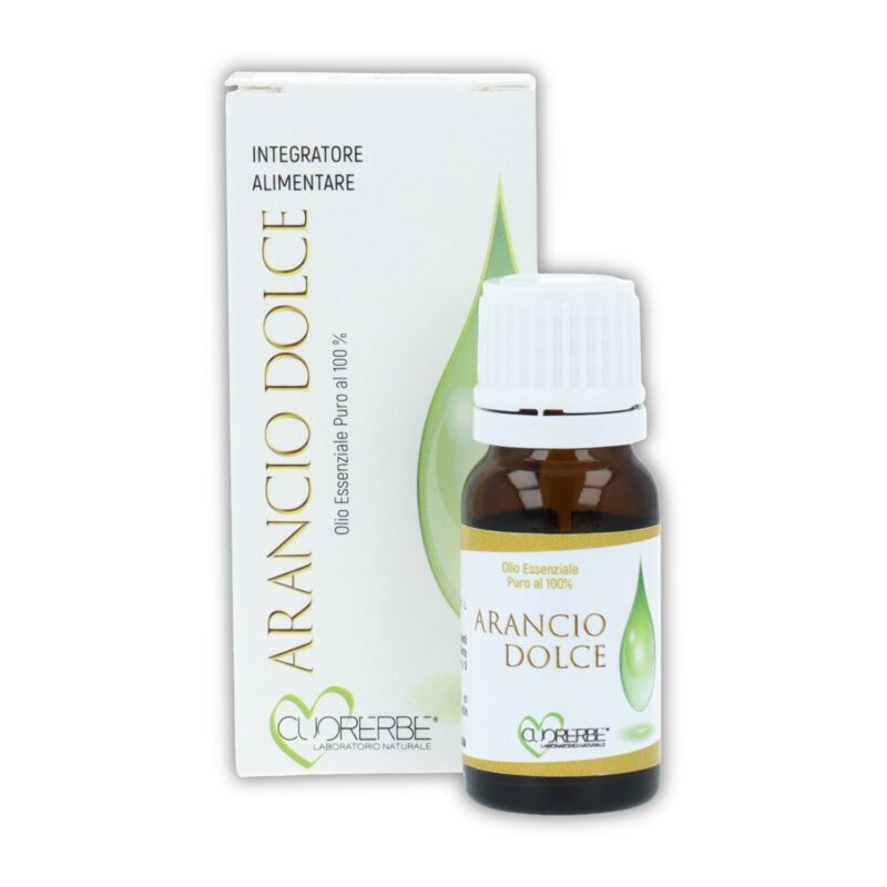 Olio essenziale puro di Arancio dolce Cuorerbe con confezione Boccetta di Olio essenziale puro di Arancio dolce Cuorerbe con confezione su sfondo bianco