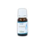 Boccetta di Olio essenziale puro di Vetiver Cuorerbe su sfondo bianco